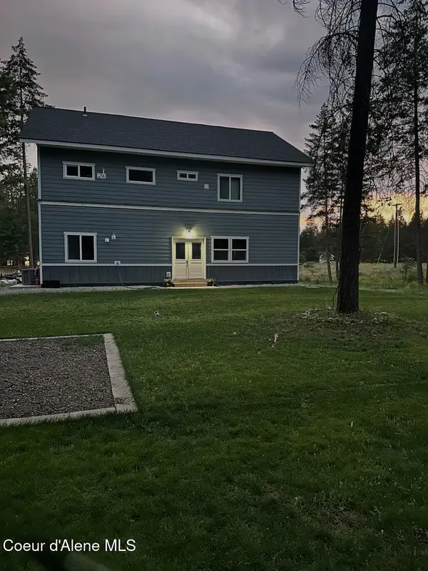 334 Hardy Loop Drive, Bonners Ferry, ID 83805