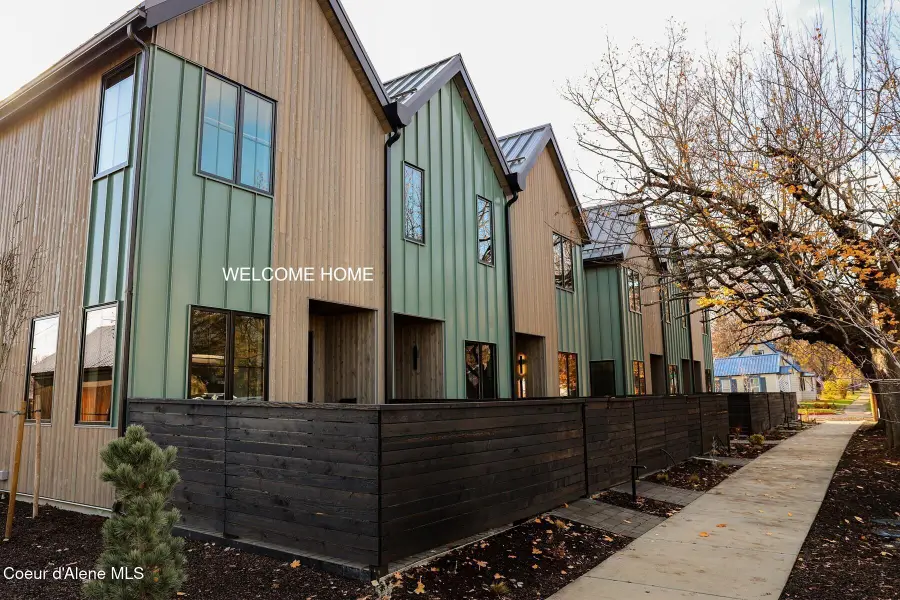 215 W Lake St, Sandpoint, ID 83864 - Image #2