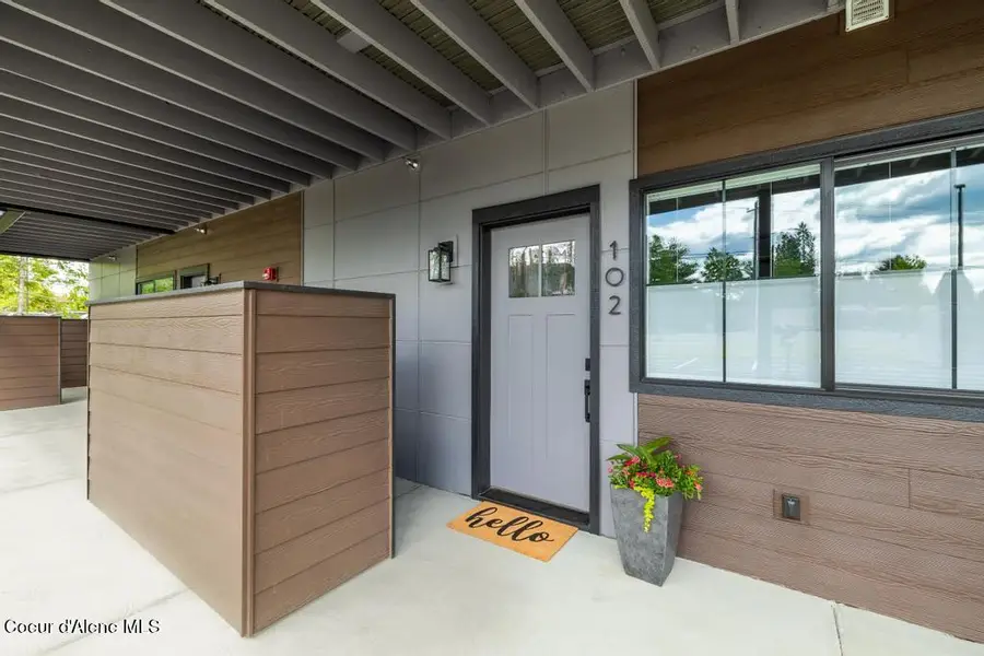 50 Carnelian Ave #102, Ponderay, ID 83852 - Image #2