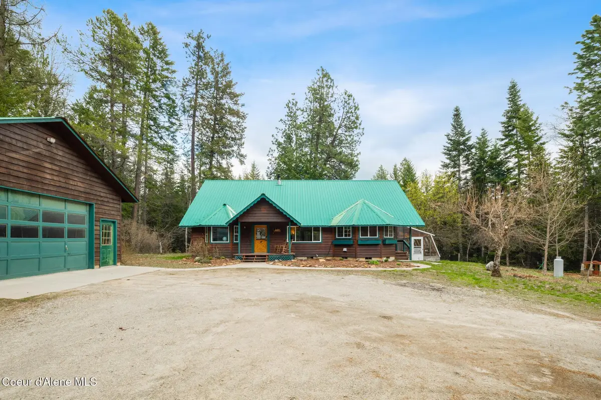 2340 Wrenco Loop, Sandpoint, ID 83864 - Image #1