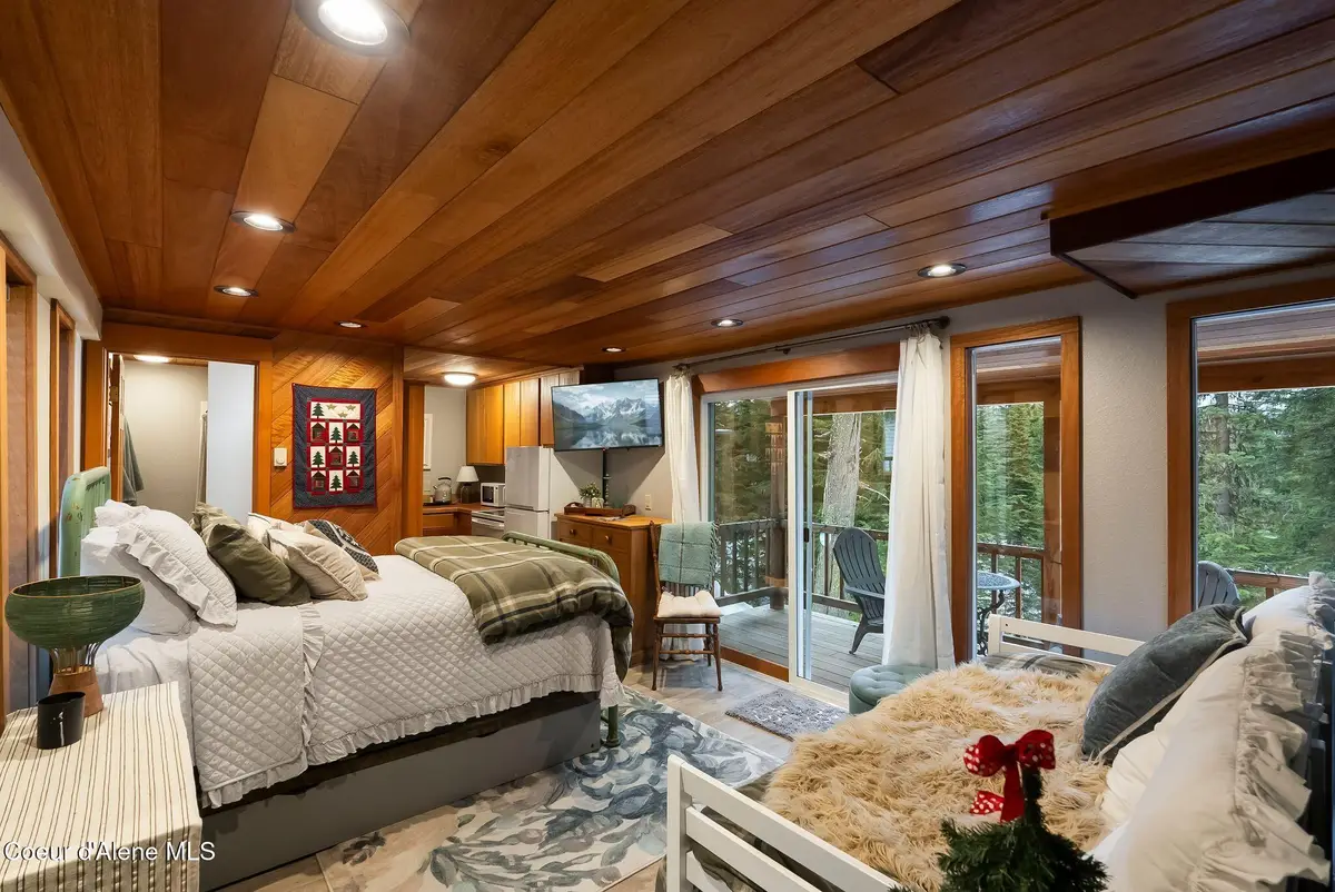 169 Snowplow Rd #206, Sandpoint, ID 83864 - Image #1