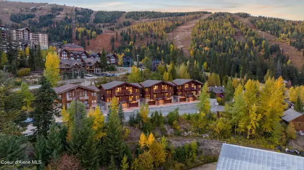 28 Olaf CT, Sandpoint, ID 83864