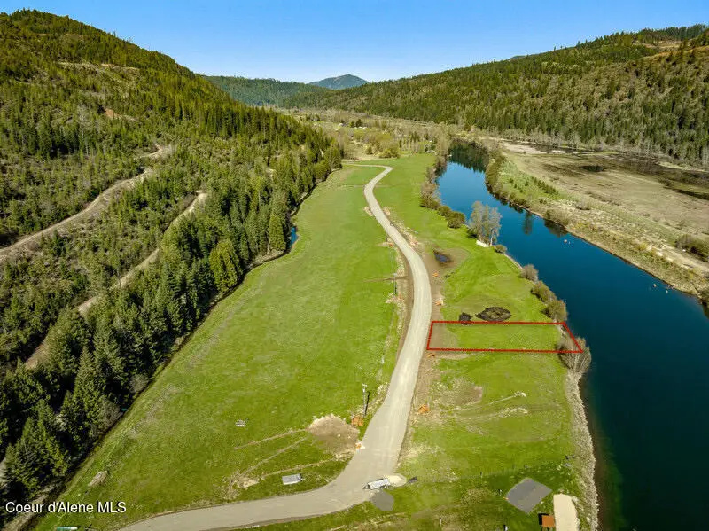 21 Horn Hooked Ln, Saint Maries, ID 83861 - Image #2