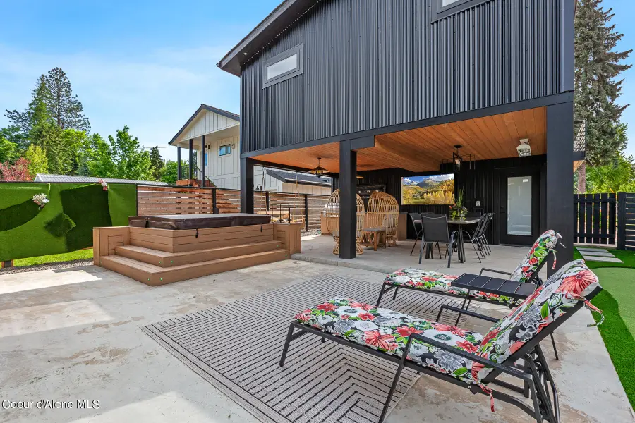 301 S 17TH ST, Coeur Dalene, ID 83814 - Image #3