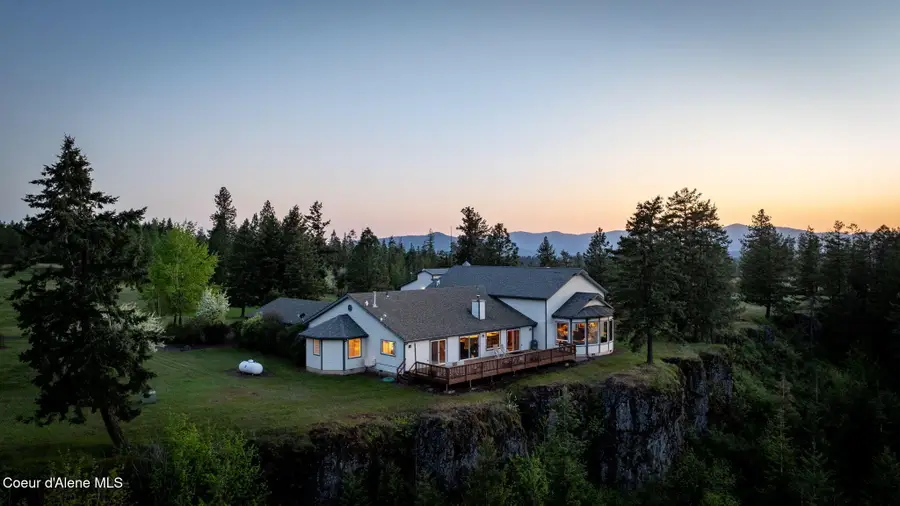 5522 E Aripa Rd, Harrison, ID 83833 - Image #2