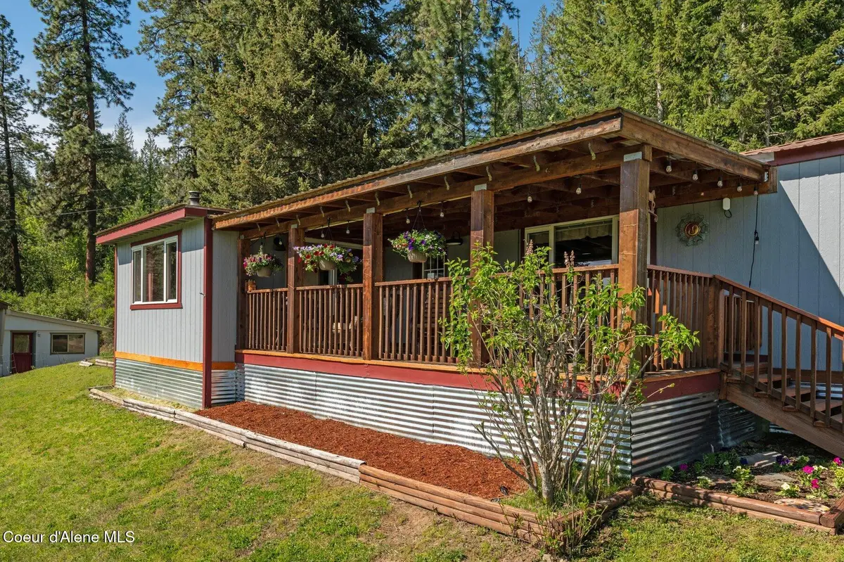 302 School Road #18, Hope, ID 83836 - Image #1