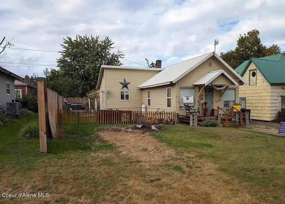 235 S 5th St, Saint Maries, ID 83861 - Image #1