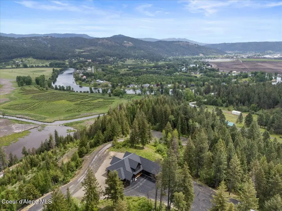 424 Patriots Dr, Saint Maries, ID 83861 - Image #2