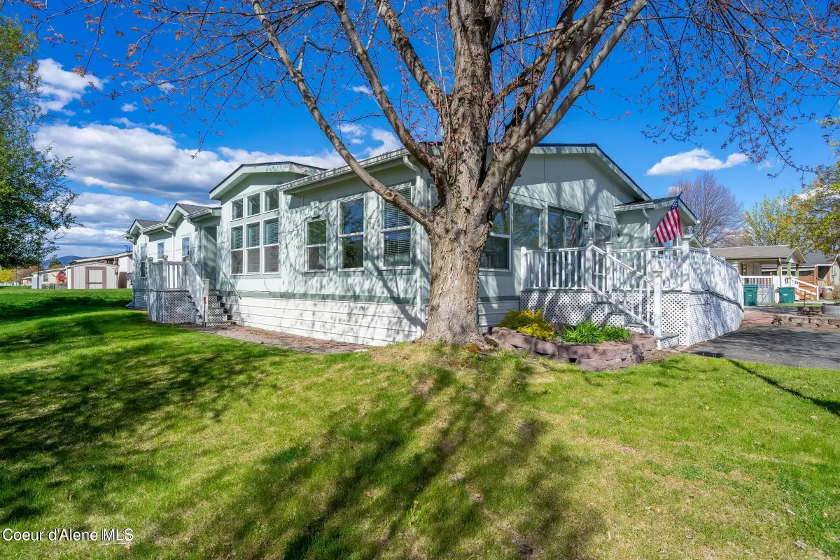 2087 W JESTER WAY, Post Falls, ID 83854 - Image #1