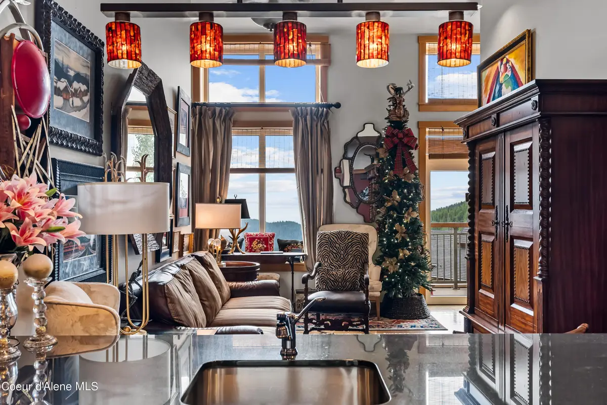 124 Village Ln #108, Sandpoint, ID 83864 - Image #1