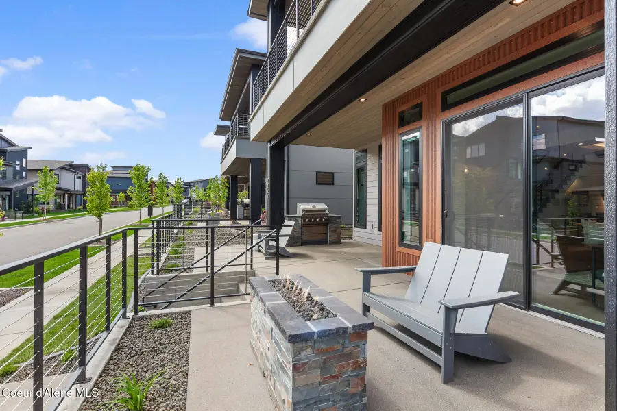 2855 W Lumber Lane, Coeur Dalene, ID 83814 - Image #2