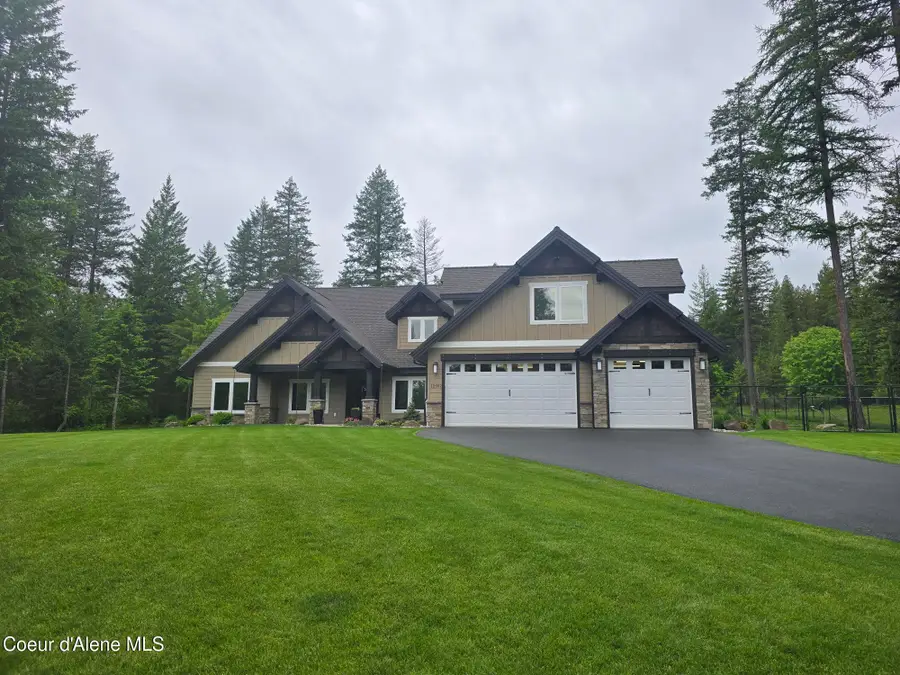 12552 N WALDEN LOOP, Rathdrum, ID 83858 - Image #2