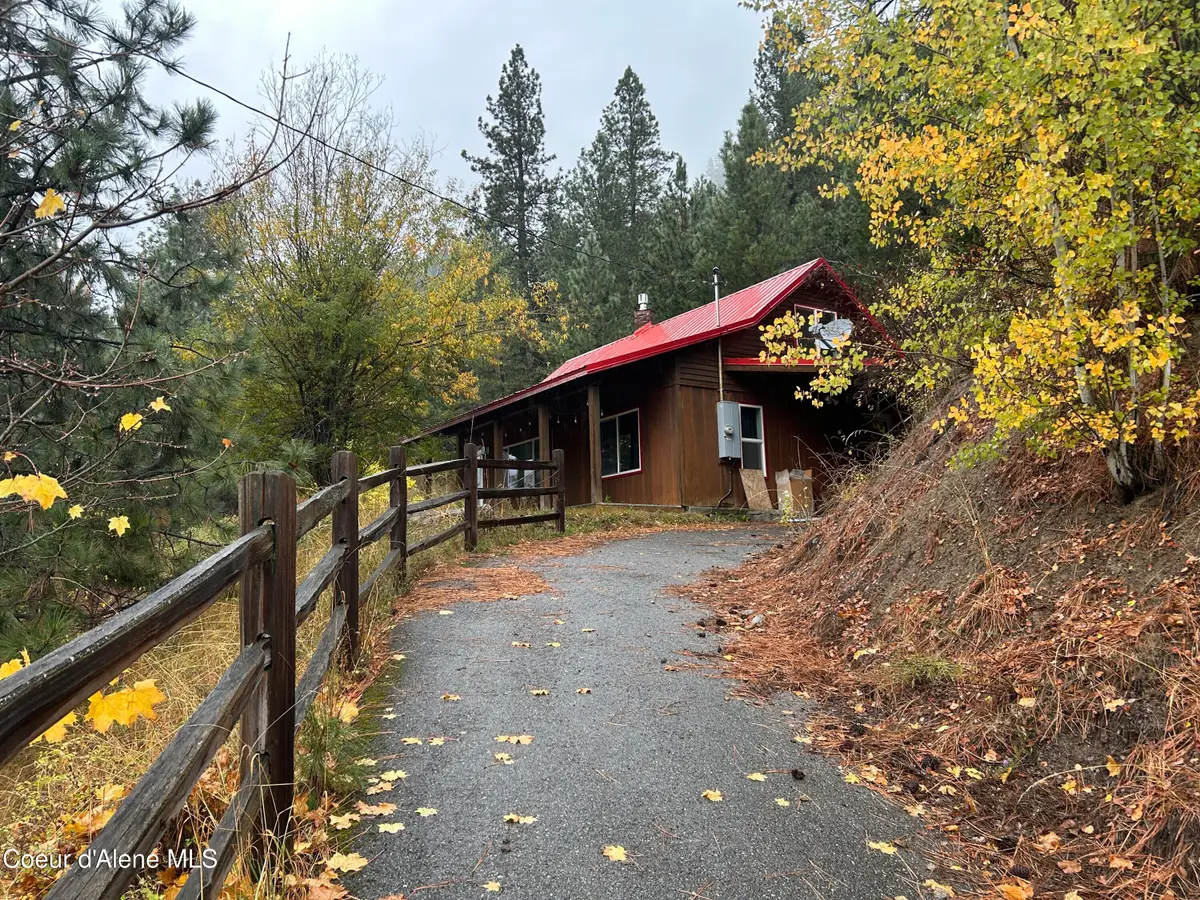 537 Pine St, Mullan, ID 83846 - Image #1