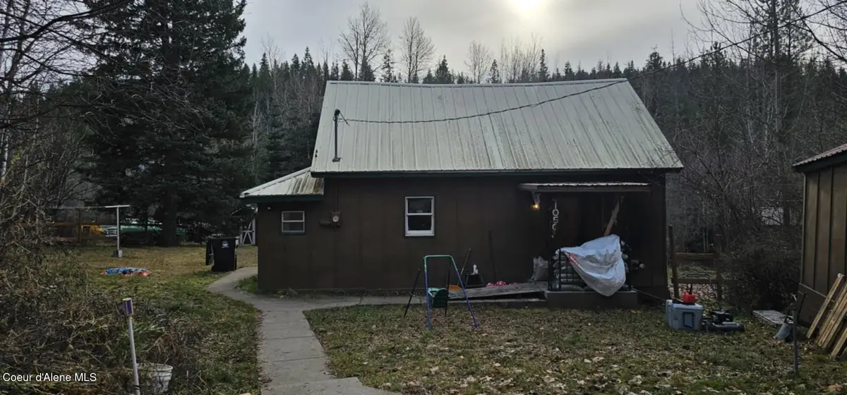 41050 Riverview Dr, Cataldo, ID 83810 - Image #1