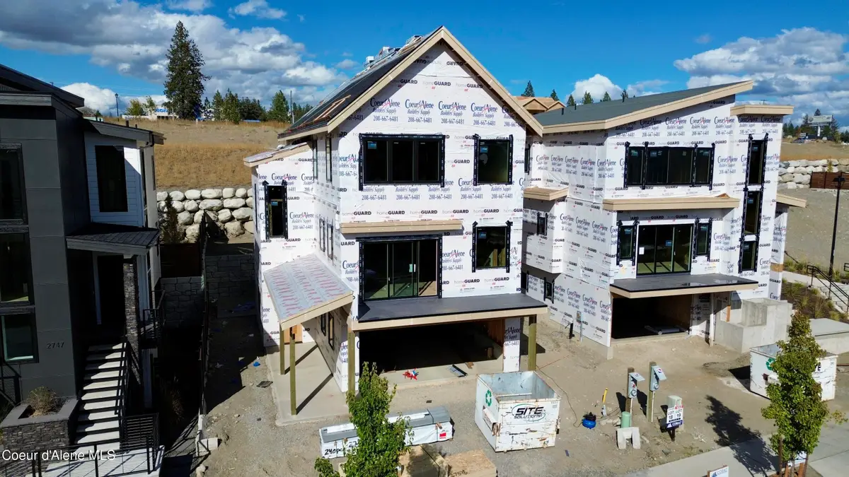 2735 W Lumber Ln, Coeur Dalene, ID 83814 - Image #1