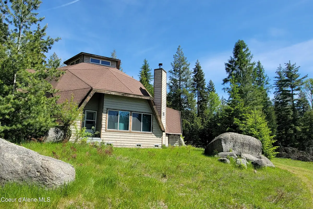 1015 Templeman Lake Rd, Bonners Ferry, ID 83805 - Image #1
