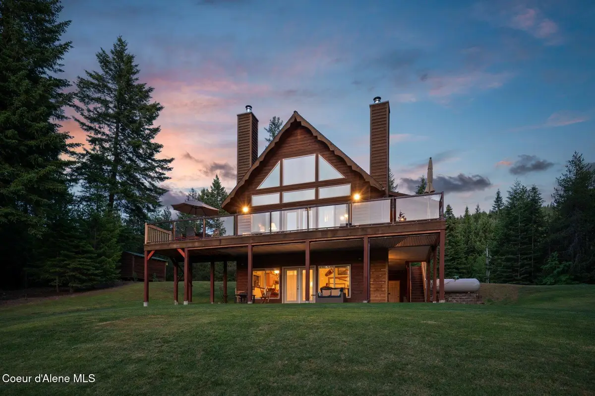 451 Westwood Heights Rd, Sagle, ID 83860 - Image #1