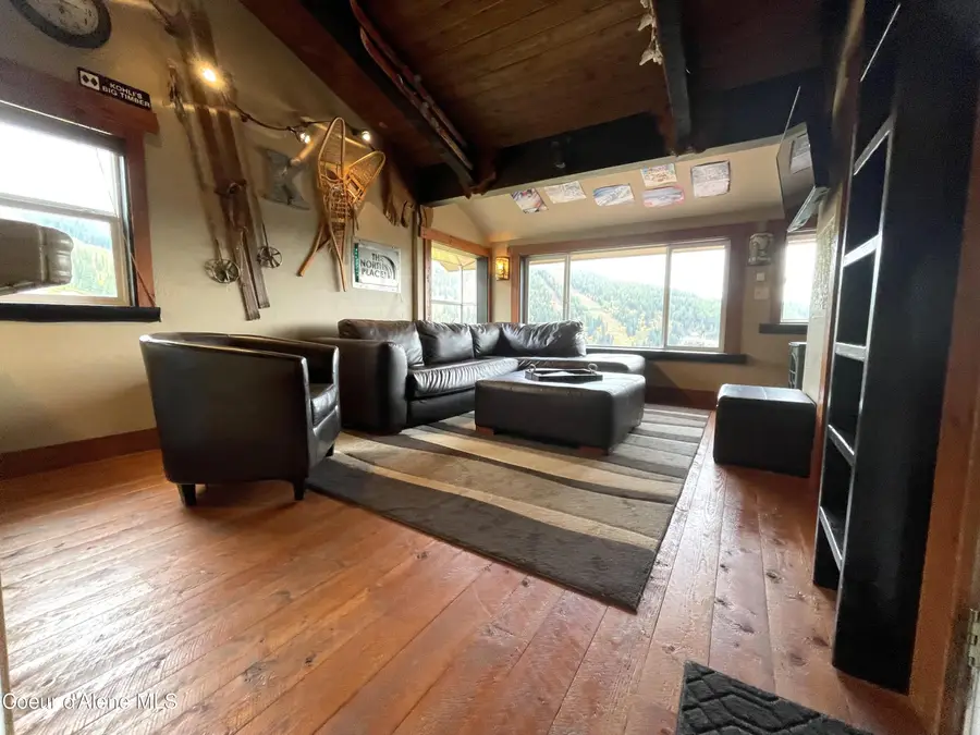 216 Mogul Hill Rd, Sandpoint, ID 83864 - Image #2