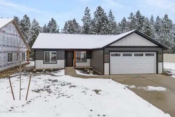 910 E Valley St S, Oldtown, ID 83822