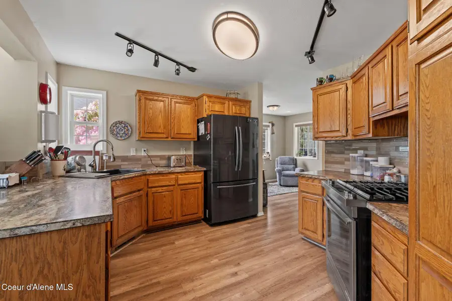 67 Spur Dr, Sandpoint, ID 83864 - Image #3