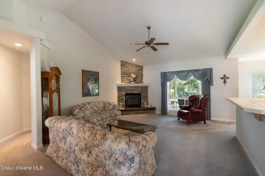 1414 E WESTDALE DR, Hayden, ID 83835 - Image #3