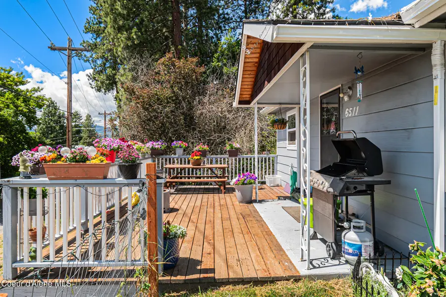 6511 Comanche St, Bonners Ferry, ID 83805 - Image #2
