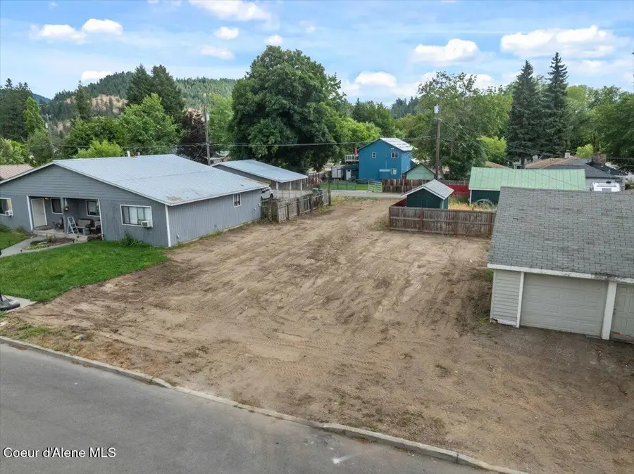 1210 N 10TH ST, Coeur Dalene, ID 83814 - Image #3