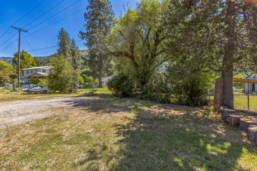 511 E Idaho Ave, Osburn, ID 83849 - Image #3