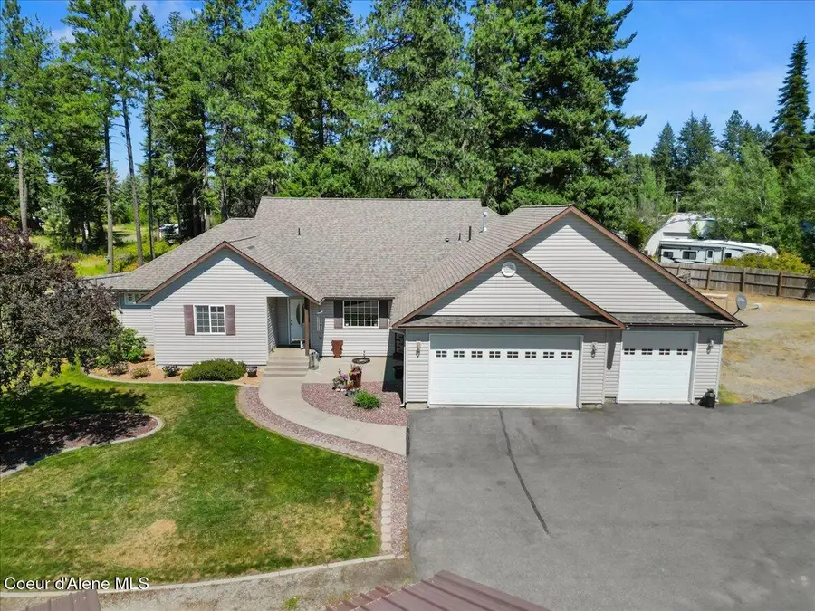 32595 N 1ST AVE, Spirit Lake, ID 83869 - Image #2