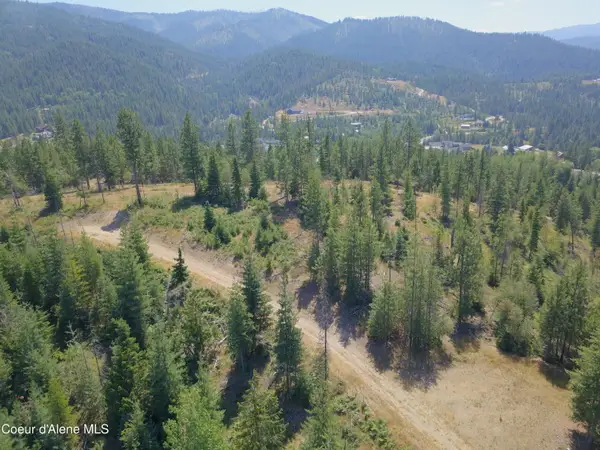 Lot A Blue Star Lane, Pinehurst, ID 83850