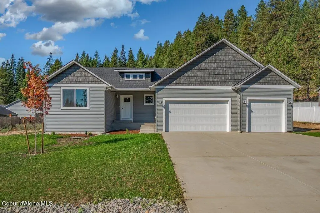 301 Durango Lane, Priest River, ID 83856 - Image #1