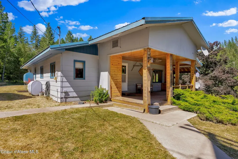 3115 CHERRY CREEK RD, Saint Maries, ID 83861 - Image #2