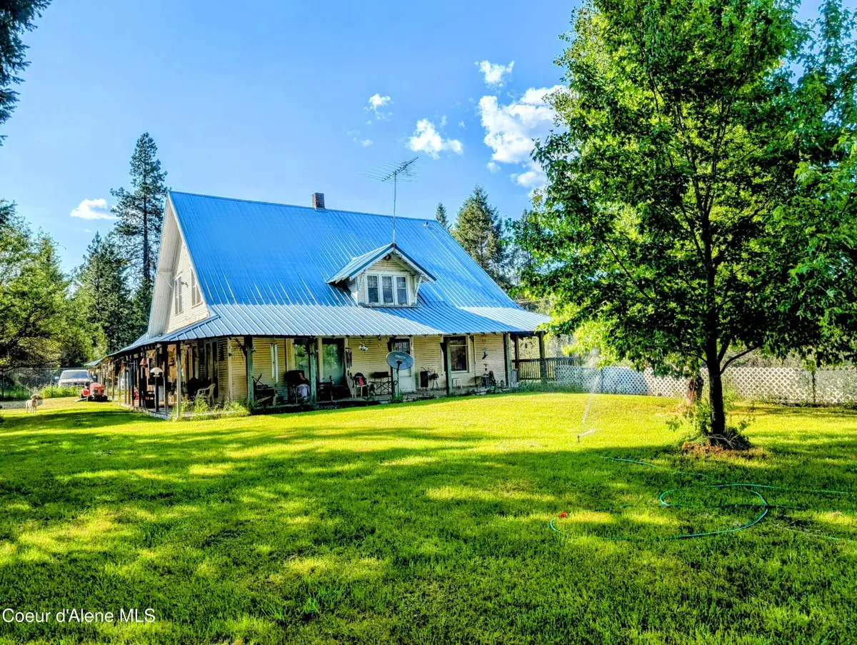 6702 Kelso Lake Rd, Athol, ID 83801 - Image #1