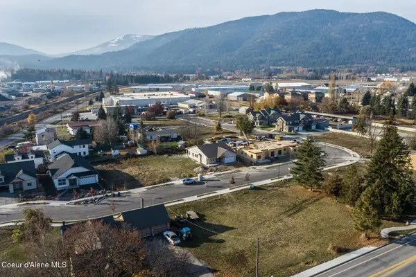 1704&1710 Irvine Way, Sandpoint, ID 83864