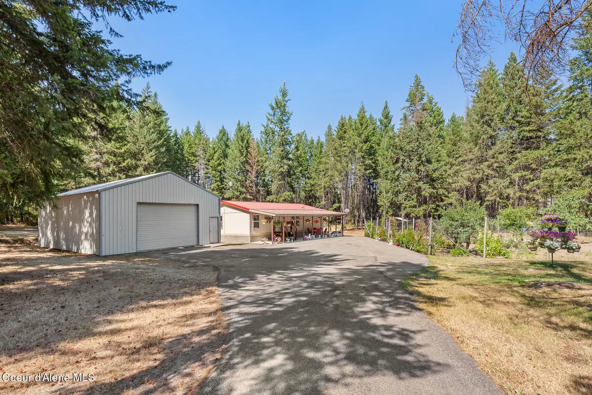 2661 E Hudlow Rd, Hayden, ID 83835 - Image #1