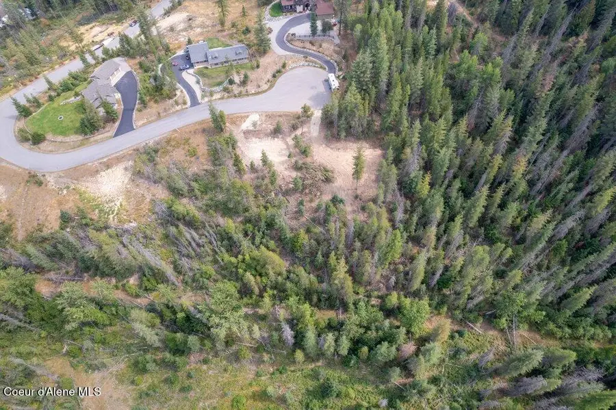 122 Blazing Saddle Ct, Pinehurst, ID 83850 - Image #3