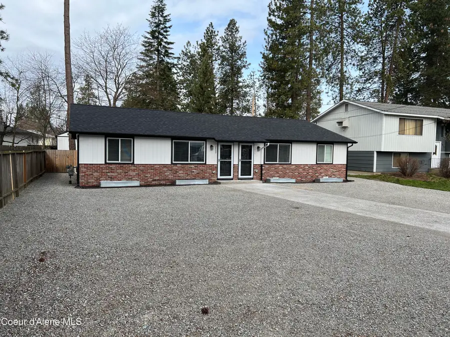 2809 &2811 N HONEYSUCKLE DR, Coeur Dalene, ID 83814 - Image #2