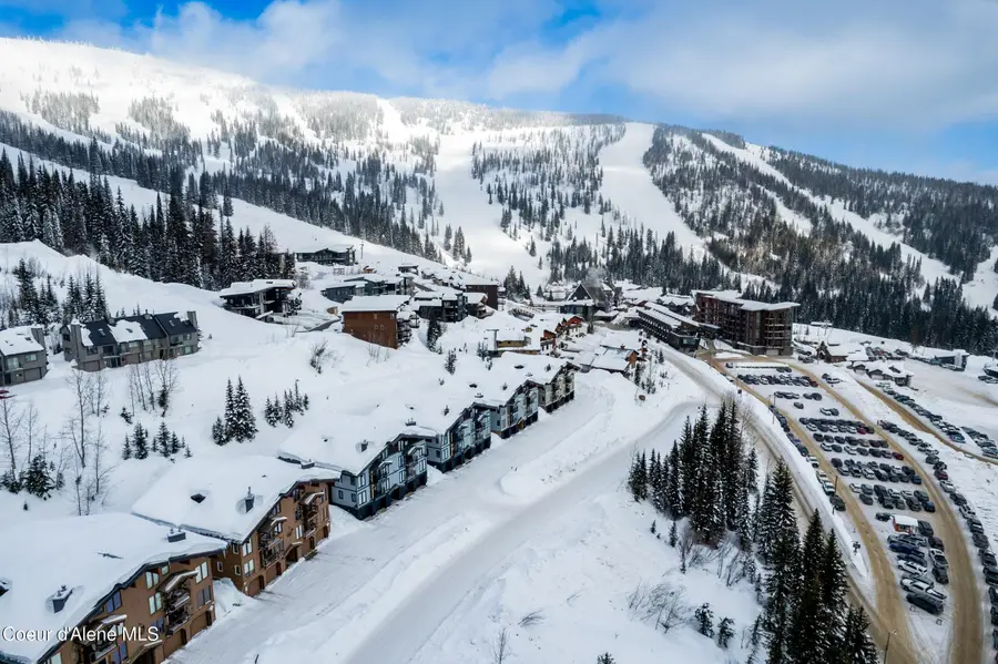 125 Crystal Springs Rd #202, Sandpoint, ID 83864 - Image #2