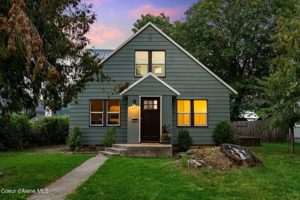 726 6th Ave, Sandpoint, ID 83864 - Image #1