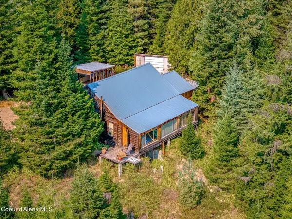 1213 Tanglewood Dr, Priest River, ID 83856