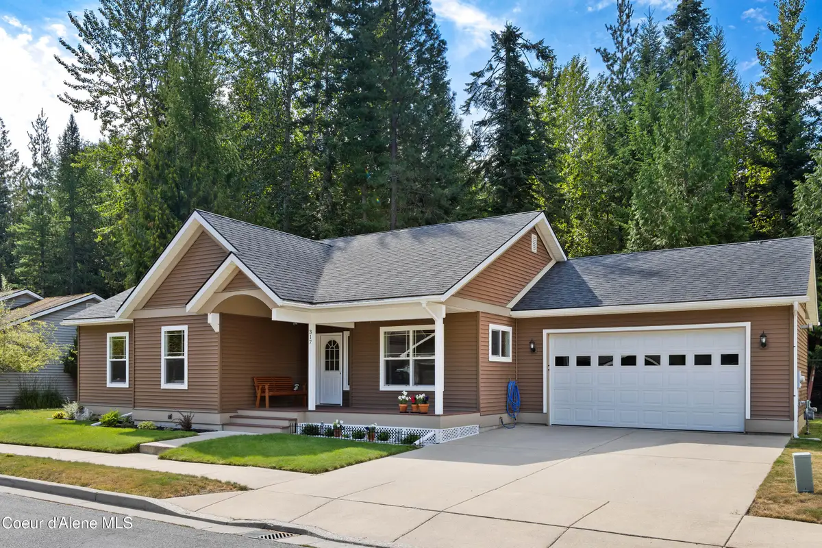 317 Huppert Lane, Sandpoint, ID 83864 - Image #1