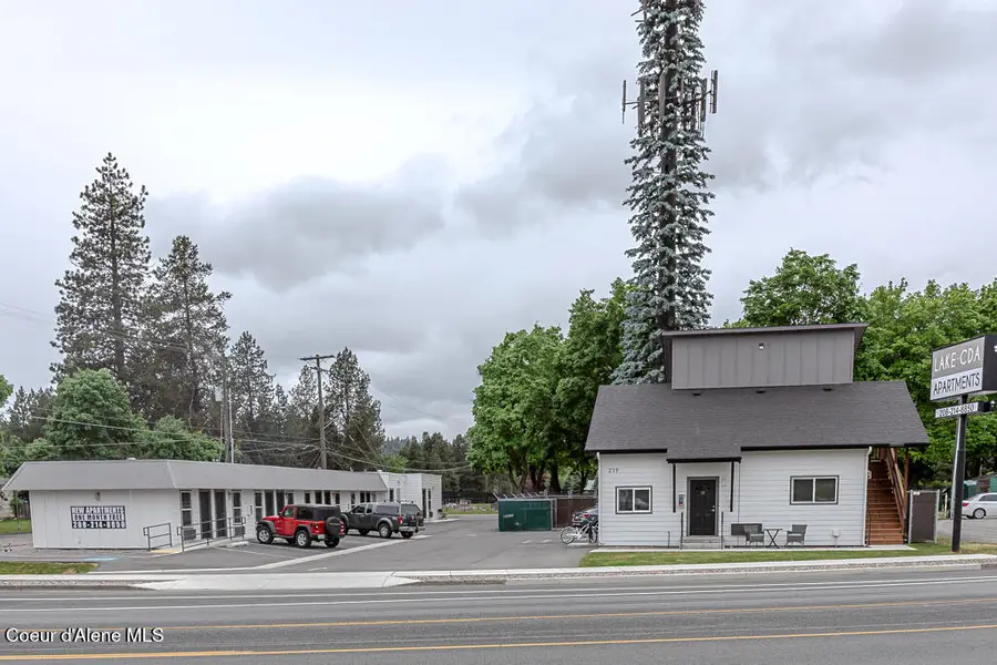 219 E Coeur d'Alene Lake Dr, Coeur Dalene, ID 83814 - Image #3