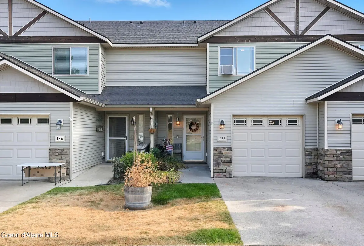 176 E MARYANNA LN, Hayden, ID 83835 - Image #1