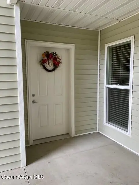 304 N GREENSFERRY RD #108, Post Falls, ID 83854 - Image #1