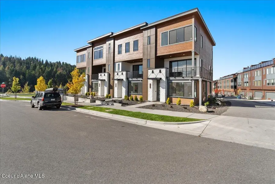 2931 N Heartwood RD, Coeur Dalene, ID 83814 - Image #3