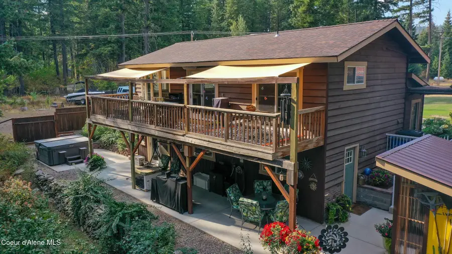 245 Lakeview Dr, Cocolalla, ID 83813 - Image #2