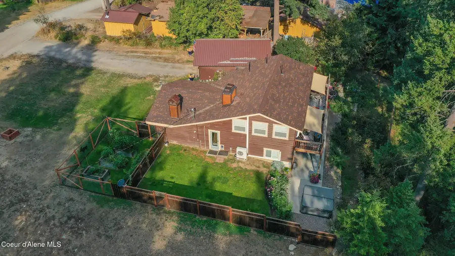 245 Lakeview Dr, Cocolalla, ID 83813 - Image #3