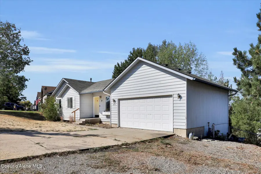 2875 N RAWHIDE RIDGE RD, Post Falls, ID 83854 - Image #2