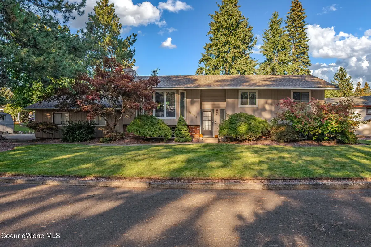 12375 W PARKVIEW DR, Post Falls, ID 83854 - #1
