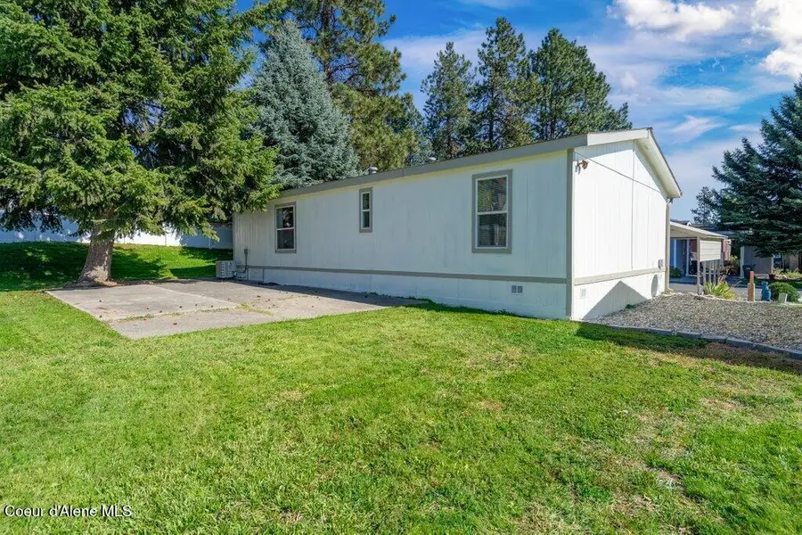 4988 W Cougar Circle, Coeur Dalene, ID 83815 - Image #3